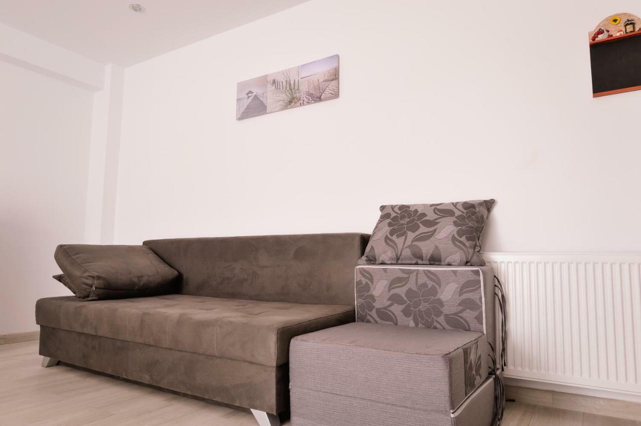 Apartament Deea Năvodari Екстериор снимка